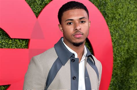 Diggy Simmons is one of Hollywood's most promising young stars. Many grew up with Simmons on his family's hit show on MTV, "Run's House." From there he transitioned into a number of endeavors ...